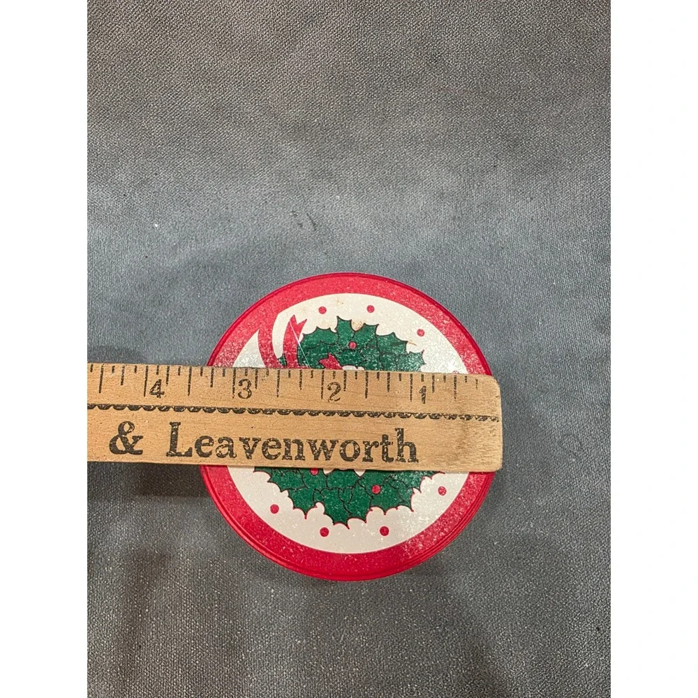 Vintage 1987 Lillian Vernon Christmas Wreath Paper Coasters 40ct in Metal Tin